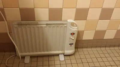 Heating appliance on a tiled floor